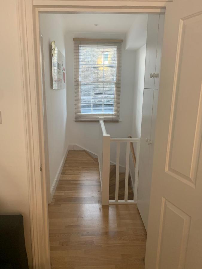 Beautiful One Bedroom Flat In The Heart Of Notting Hill Gate London Bagian luar foto